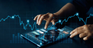 Ls-Blog-A-Beginner's-Guide-to-Crypto-Trading---Know-Everything